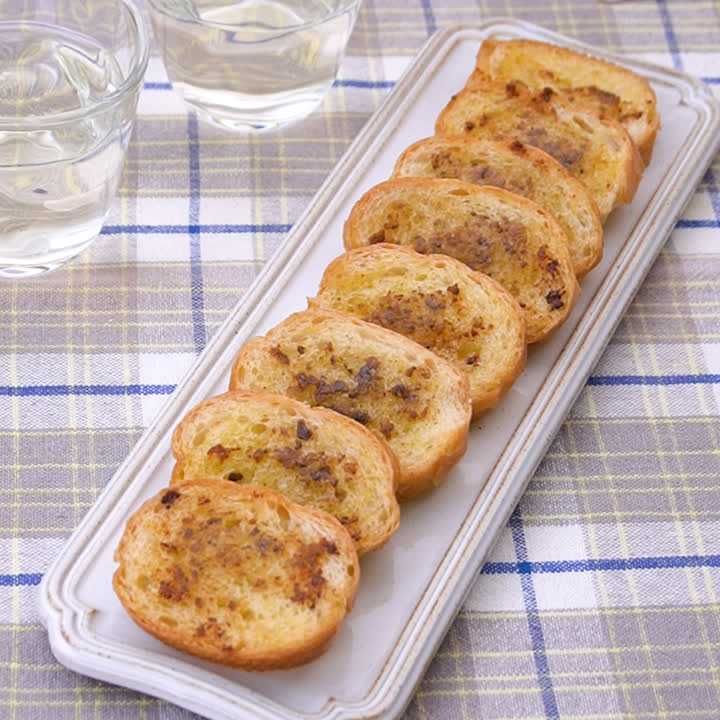 おつまみにぴったり アンチョビラスクのレシピ動画 作り方 Delish Kitchen