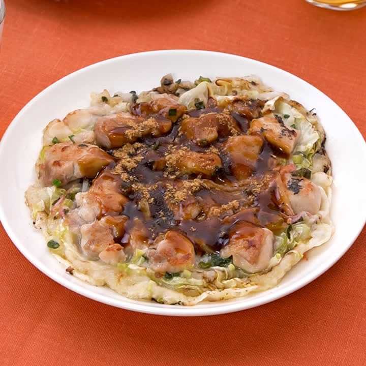 鶏肉と牛脂のお好み焼き かしみん焼きのレシピ動画 作り方 Delish Kitchen