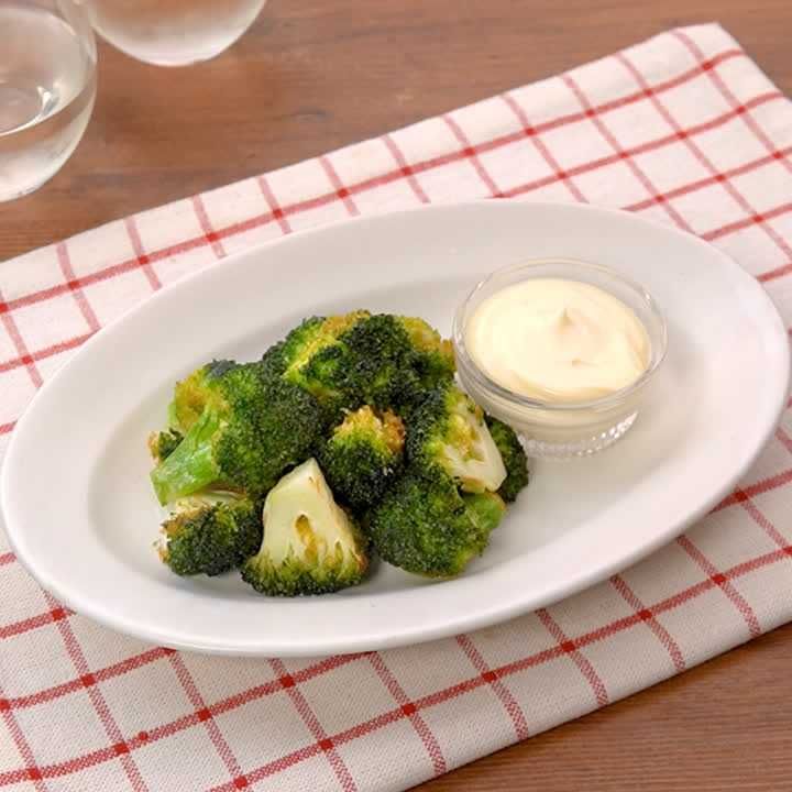 ブロッコリーの素揚げ