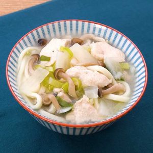 「鶏肉と大根の塩うどん」のレシピ動画