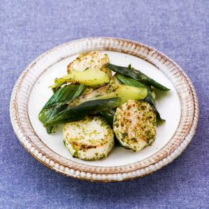 「長芋とねぎの青のりバター炒め」のレシピ動画