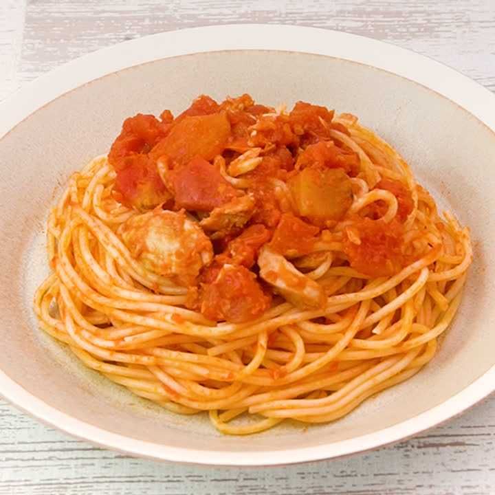 ツナのトマトソースパスタ