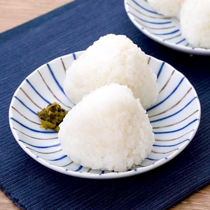 お米を味わう 塩むすびのレシピ動画 作り方 Delish Kitchen お米を味わう 塩むすびのレシピ動画 作り方 Delish Kitchen