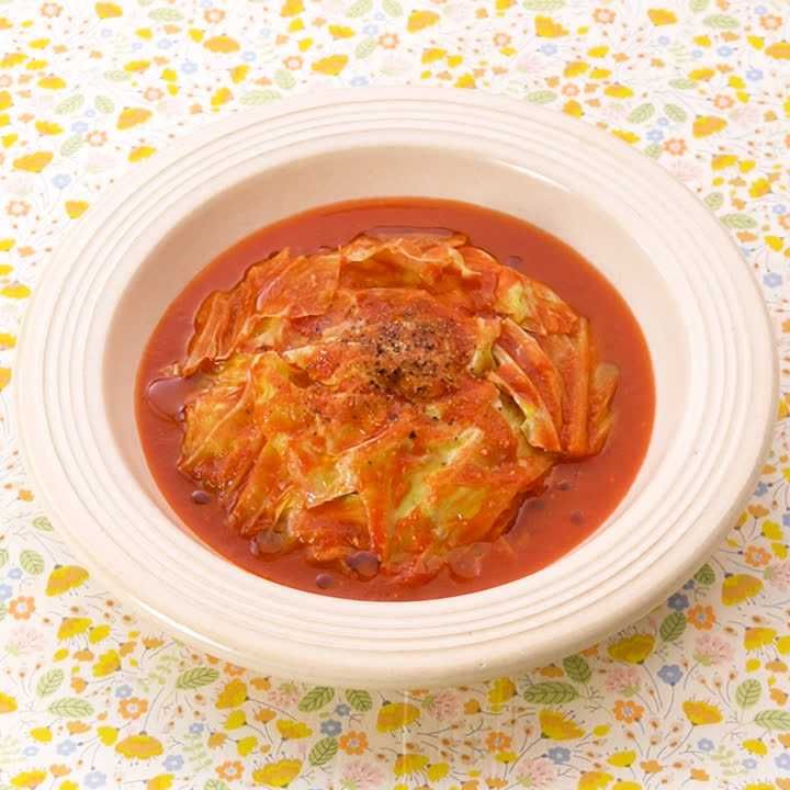 鶏肉とキャベツのミルフィーユトマト煮