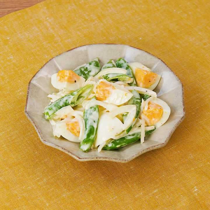 卵とスナップエンドウのサラダ