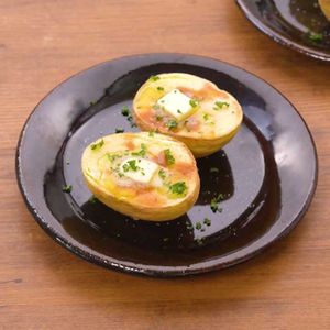 「ベイクドポテト」のレシピ動画