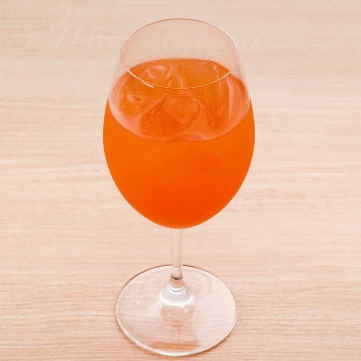 おいしいカクテルの作り方！ ワインクーラーのレシピ動画・作り方 DELISH KITCHEN