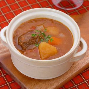 「炊飯器ビーフシチュー」のレシピ動画