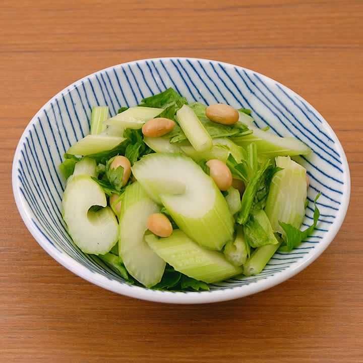 セロリと大豆の浅漬け