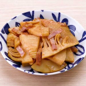 たけのことベーコンのオイスター炒め