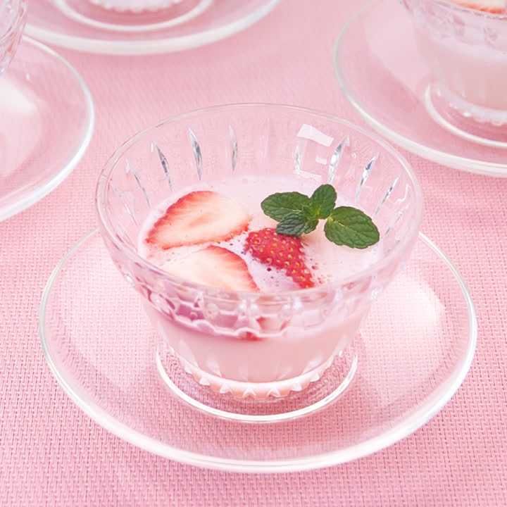 いちごのさわやかサイダーゼリー