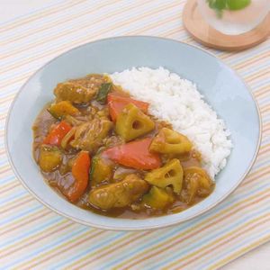 「ゴロゴロ野菜カレー」のレシピ動画