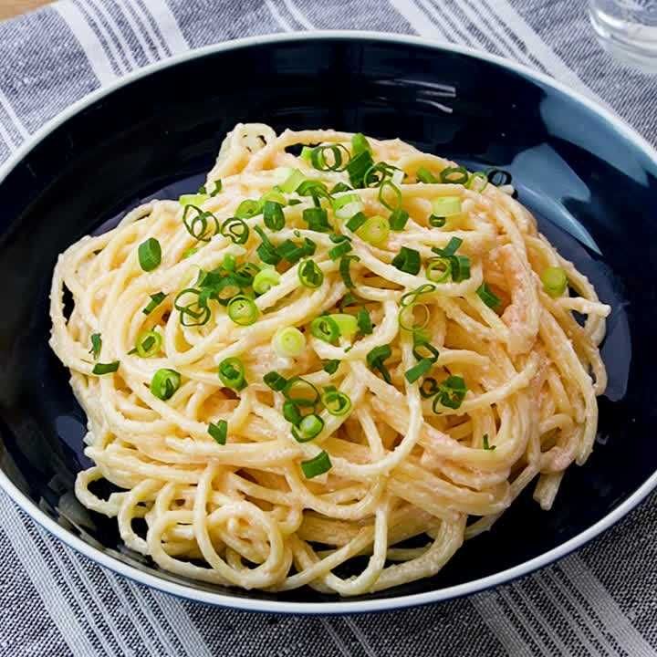 明太子の和風チーズソースパスタ