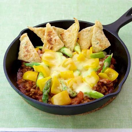 糖質オフ 1人分14 9g 合いびき肉とアスパラのナチョス風のレシピ動画 作り方 Delish Kitchen 糖質オフ 1人分14 9g 合いびき肉とアスパラのナチョス風のレシピ動画 作り方 Delish Kitchen