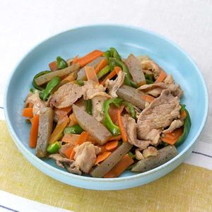 「豚肉とピーマンのピリ辛炒め煮」のレシピ動画