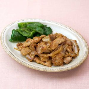 「豚肉とピーマンのしょうが焼き」のレシピ動画