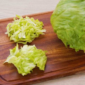 「レタスの切り方」のレシピ動画