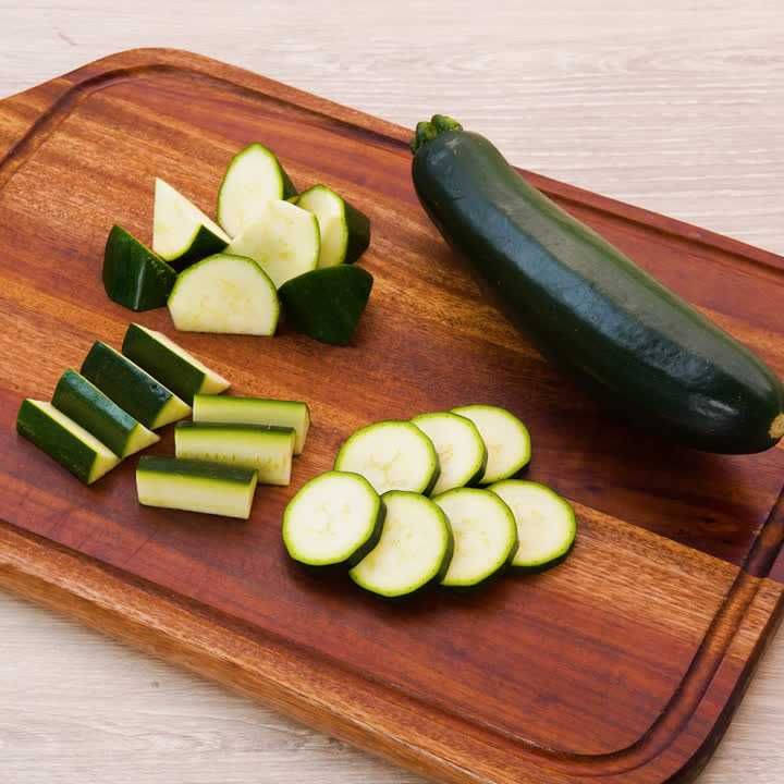 ズッキーニの切り方