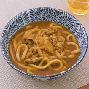 「白だしカレーうどん」のレシピ動画