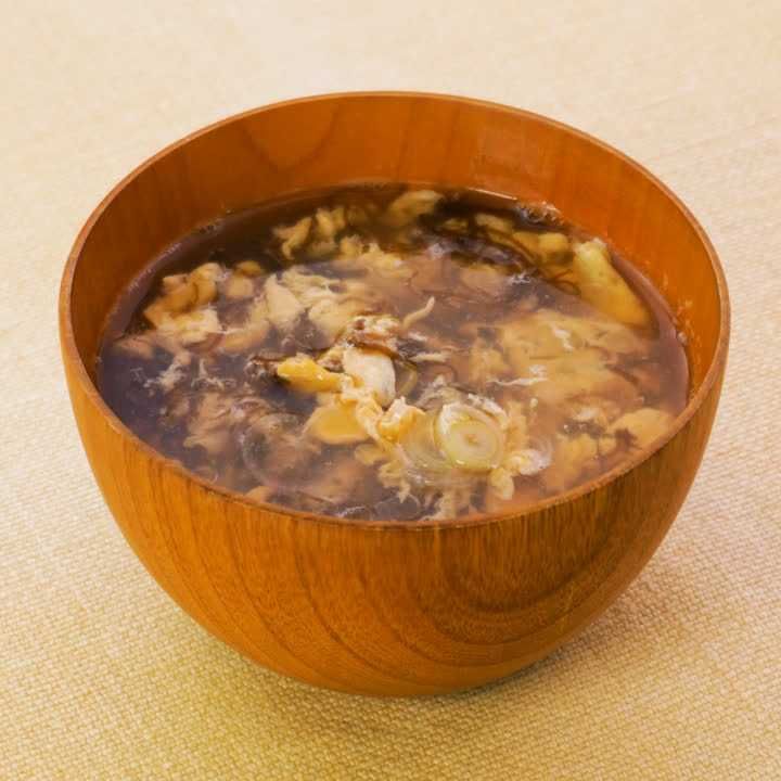 もずくとねぎのかきたま汁