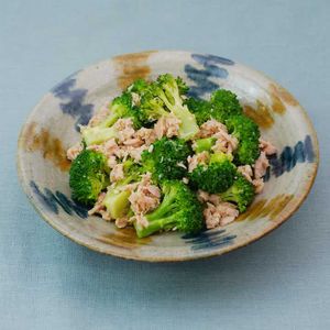 「ブロッコリーのツナみそ和え」のレシピ動画