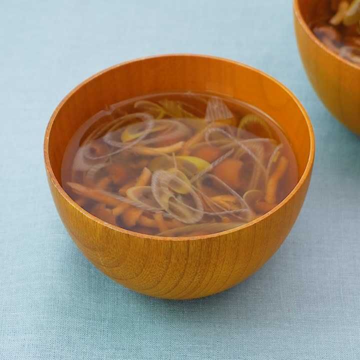 なめことねぎのすまし汁