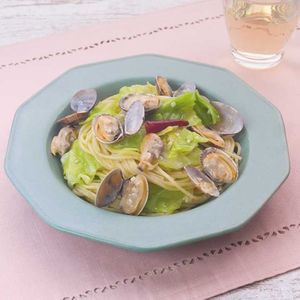 「春キャベツとあさりのペペロンチーノ」のレシピ動画