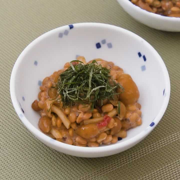 なめこと納豆の梅和え