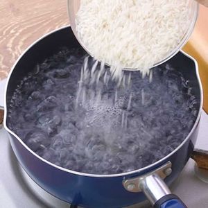「タイ米の炊き方(湯取り法)」のレシピ動画
