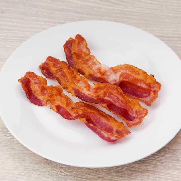 フライパンで作るカリカリベーコン