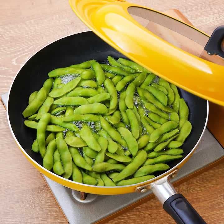 枝豆の蒸し方(フライパン)