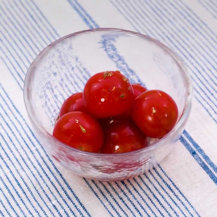 ミニトマトの簡単ハーブピクルス