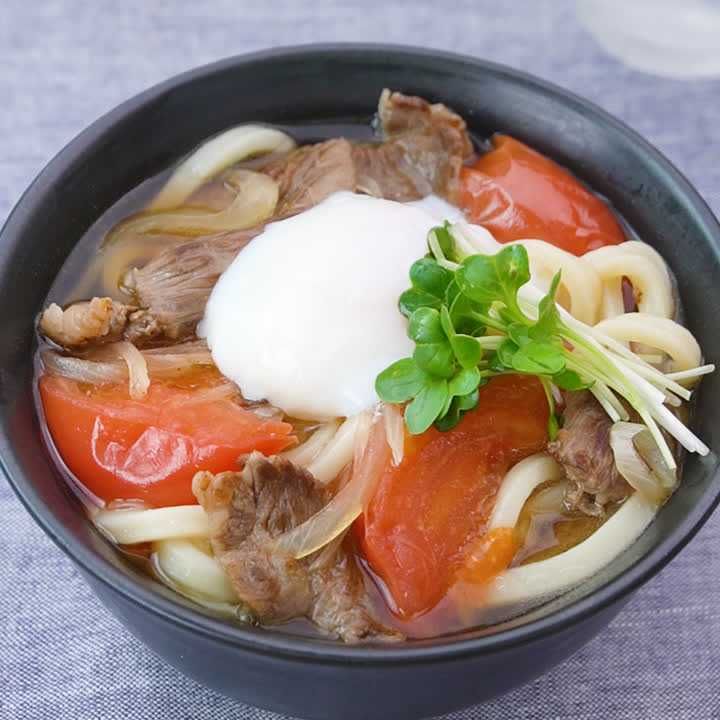 トマトすき焼きうどん