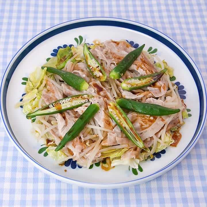 豚肉とたっぷり野菜のフライパン蒸し