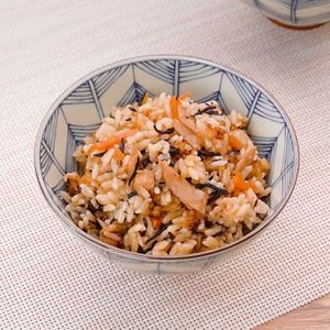 「ツナとひじきの炊き込みご飯」のレシピ動画