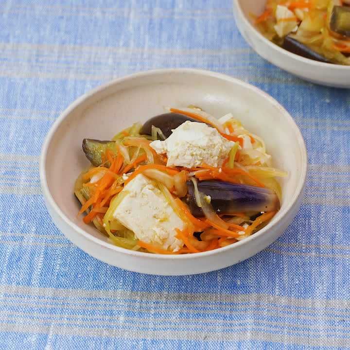 豆腐となすのめんつゆ和え