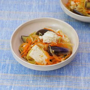 「豆腐となすのめんつゆ和え」のレシピ動画