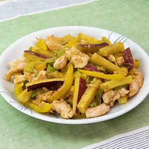 「ささみとさつまいものごま味噌炒め」のレシピ動画