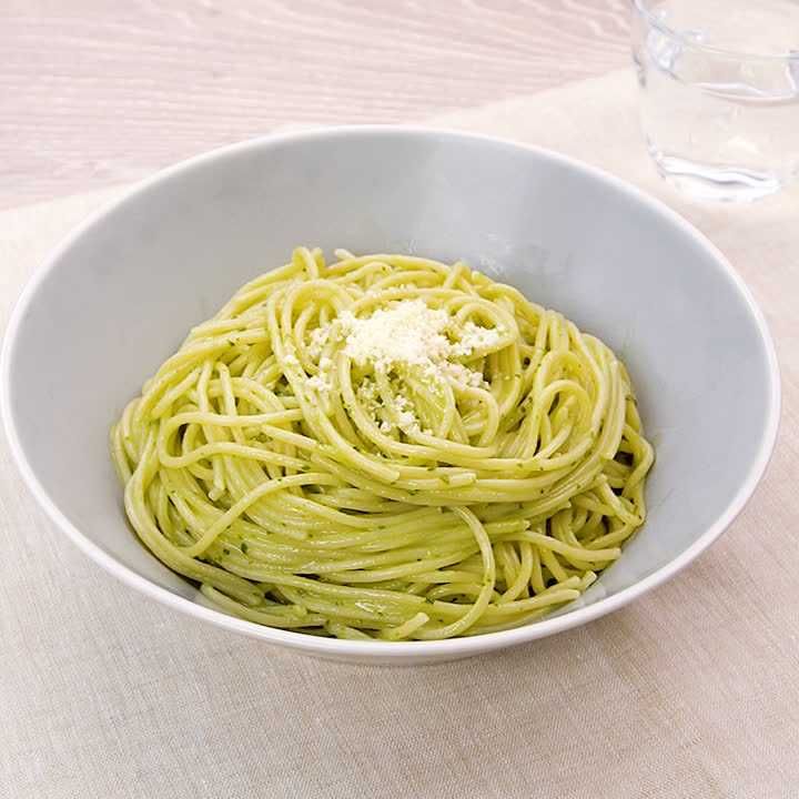 バジルクリームパスタ