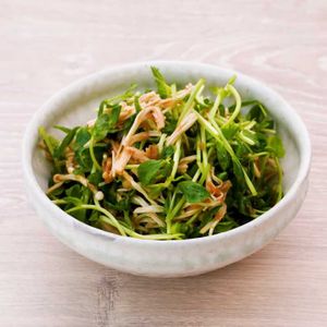 「豆苗とえのきのおかかポン酢蒸し」のレシピ動画