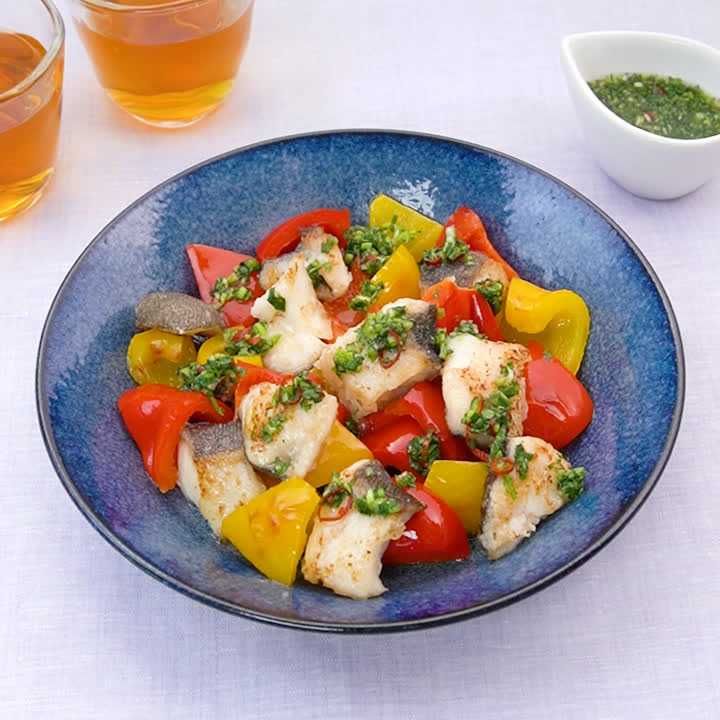 たらのパクチーソースがけ