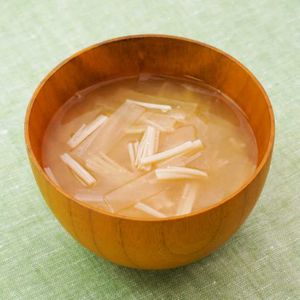 「えのきと大根の味噌汁」のレシピ動画