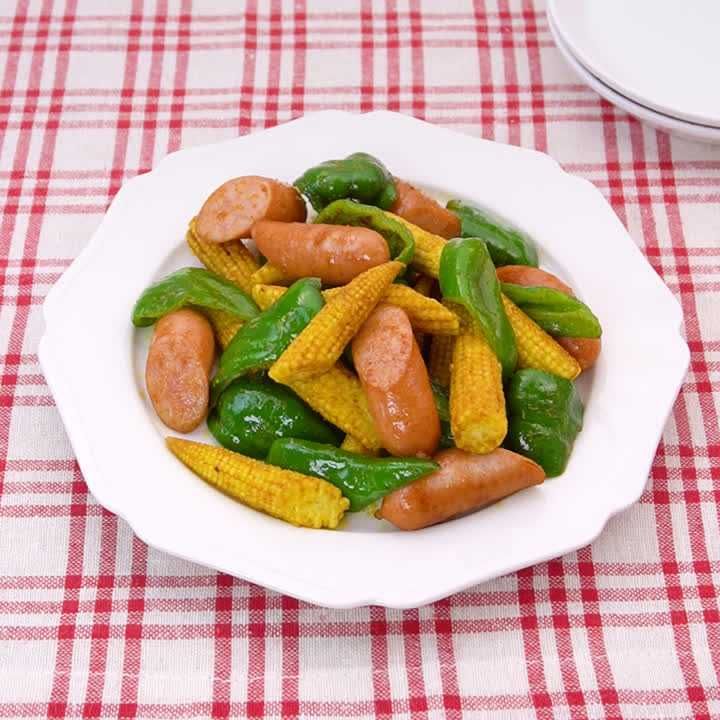 ヤングコーンとソーセージのカレー炒め