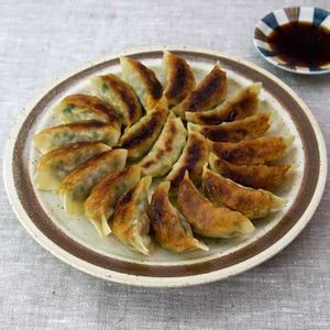 「餃子」のレシピ動画