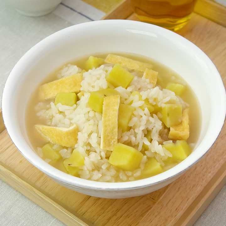さつまいもと油揚げの雑炊