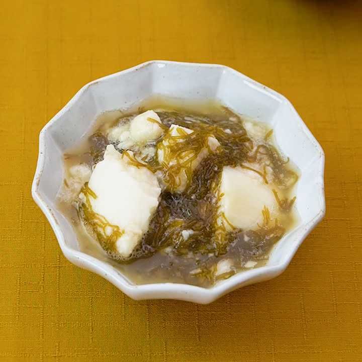 もずくと長芋の酢の物