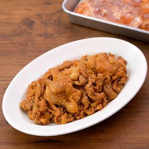 「下味冷凍 豚こま切れ肉のコチュジャン炒め」のレシピ動画