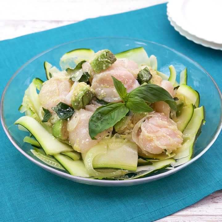ホタテとズッキーニのバジルサラダ