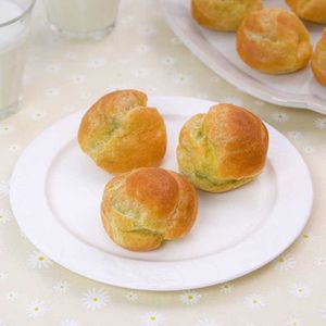 「抹茶のプチシュー」のレシピ動画