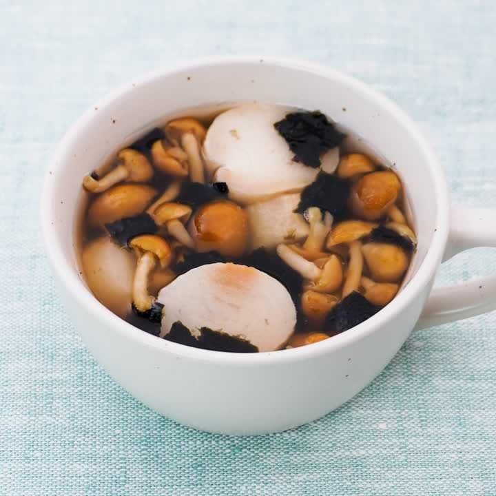 なめことお麩のすまし汁